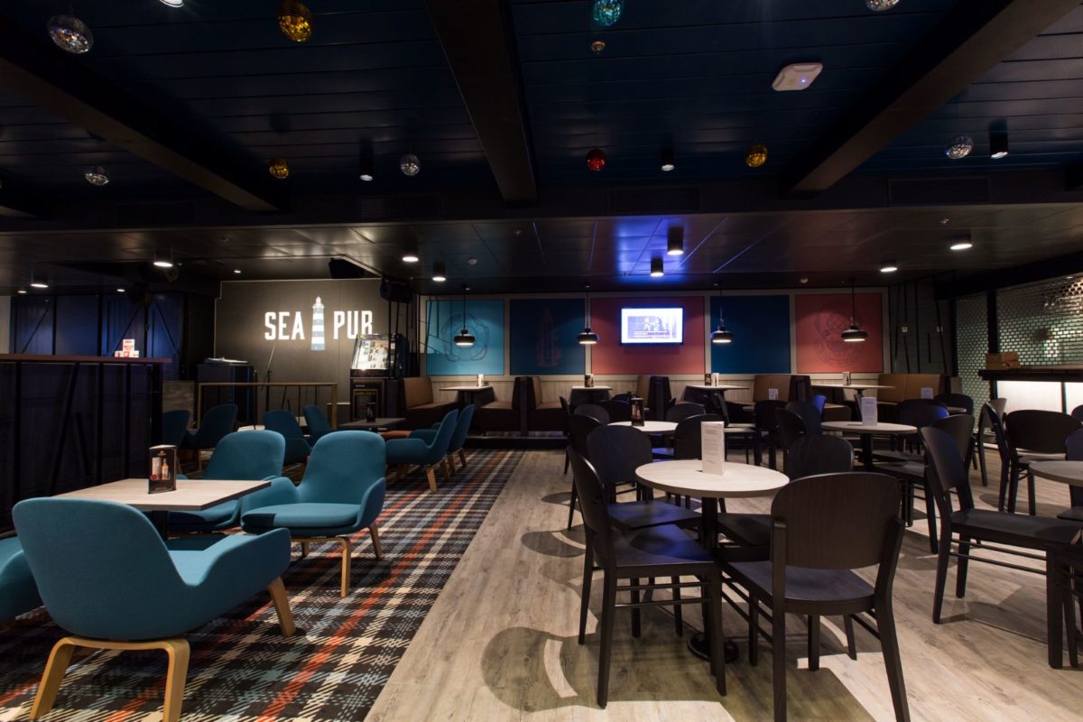 TS_ship_Sea_Pub_Tallink_Silja