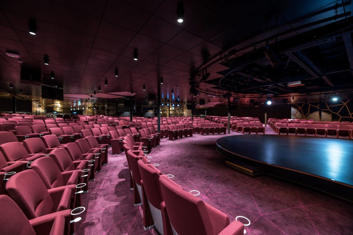 Theatre Europa_7-1